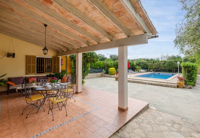 Villa in Buger - YourHouse Sa Sini Villa in Buger - YourHouse Sa Sini