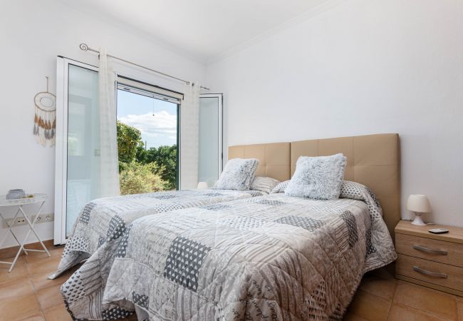 Villa in Buger - YourHouse Son Serra de Búger Villa in Buger - YourHouse Son Serra de Búger