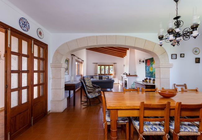 Country house in Ca´n Picafort - YourHouse Ca Na Teulera Country house in Ca´n Picafort - YourHouse Ca Na Teulera
