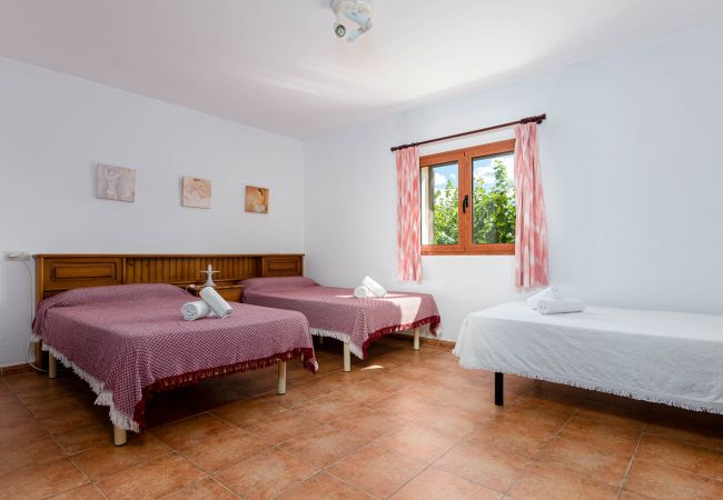 Country house in Ca´n Picafort - YourHouse Ca Na Teulera Country house in Ca´n Picafort - YourHouse Ca Na Teulera