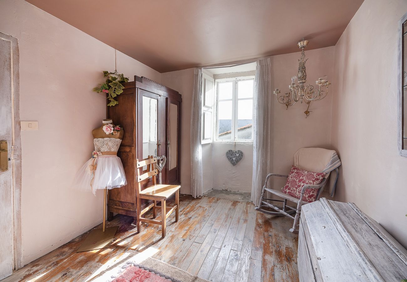 Cottage in Ourense - YourHouse A Casa Dos Cregos