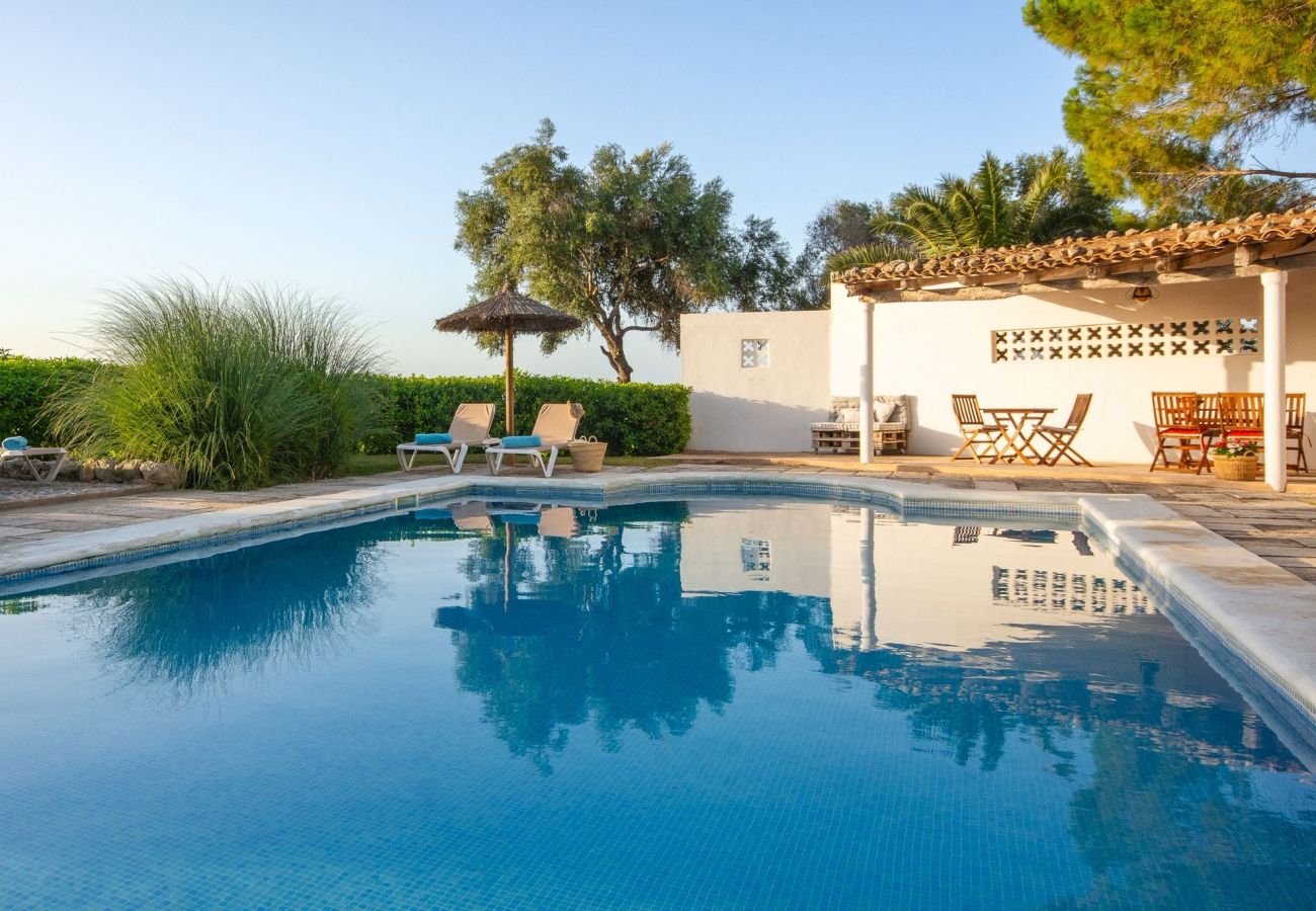 Farm stay in Santa Margalida - Agroturismo Begonia by YourHouse